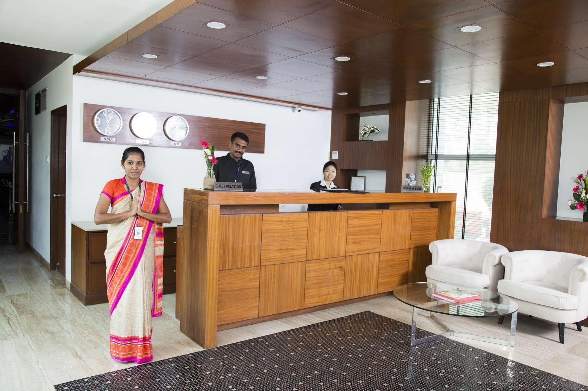The Centre Point Hotell Chennai Eksteriør bilde