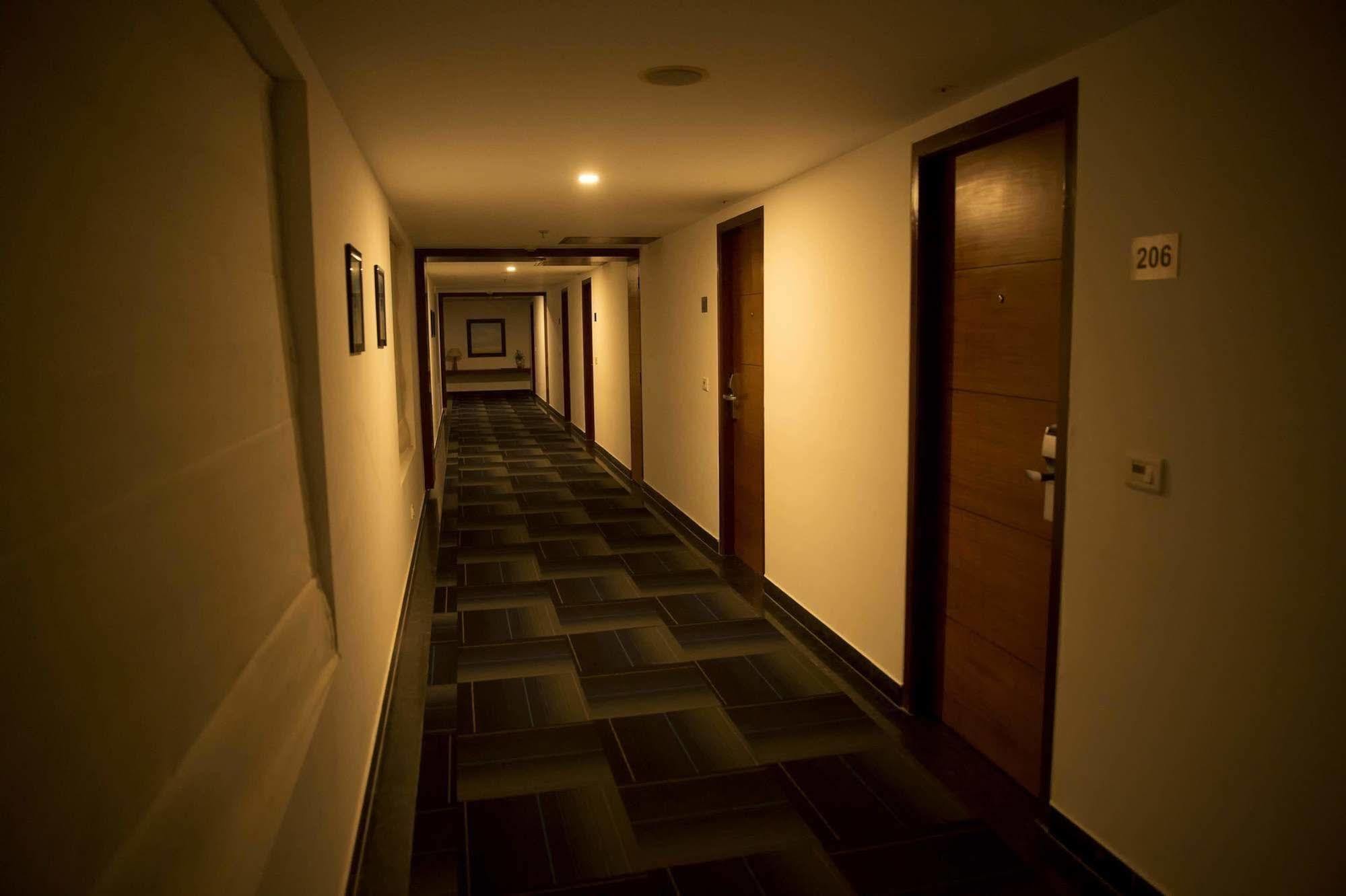 The Centre Point Hotell Chennai Eksteriør bilde